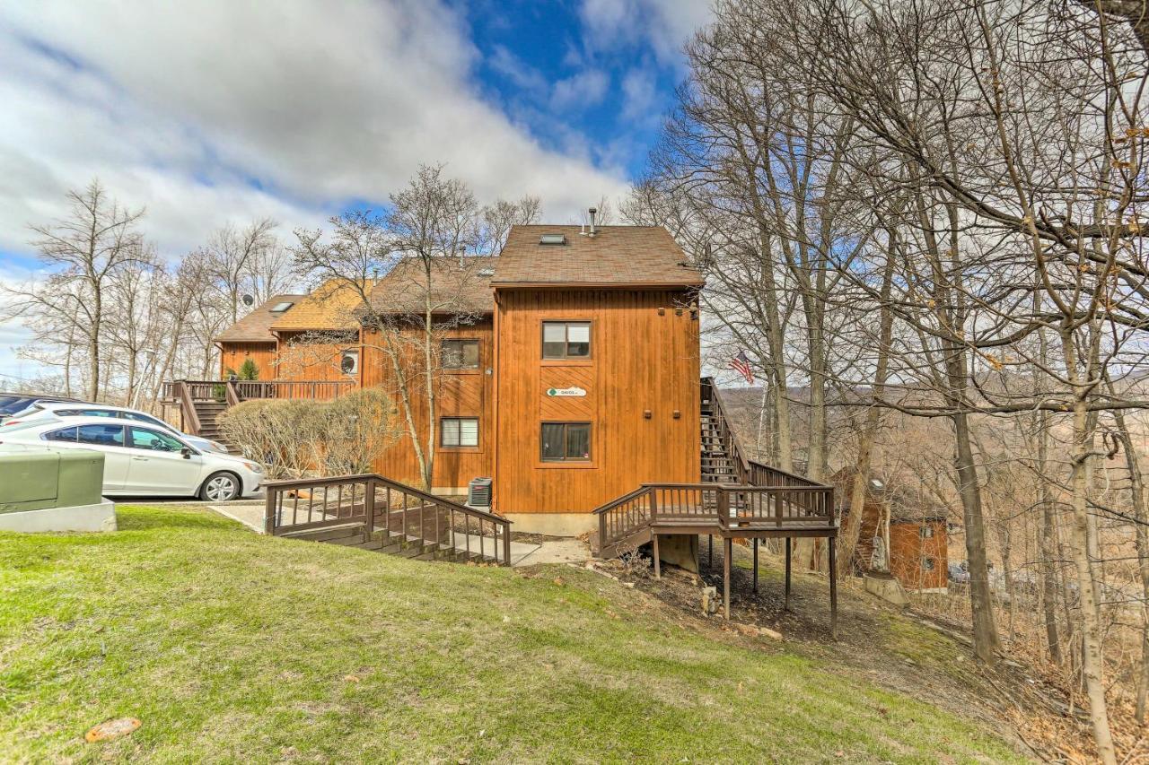 Mountain Creek Condo With Grill Walk To Lifts! Върнън Екстериор снимка